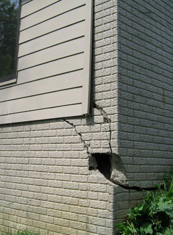 severe cracking of structural walls in Hendersonville